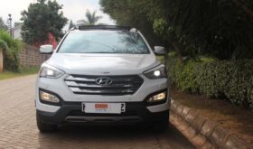 HYUNDAI SANTA FE.
