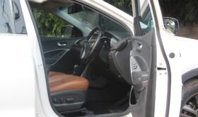 HYUNDAI SANTA FE.