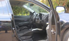 MITSUBISHI RVR.