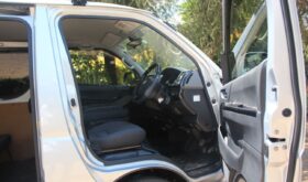 TOYOTA HIACE.