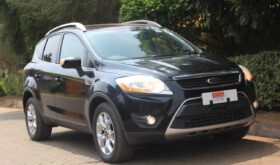 FORD KUGA.