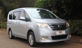 NISSAN SERENA.