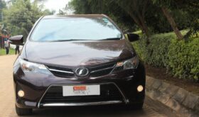 TOYOTA AURIS.