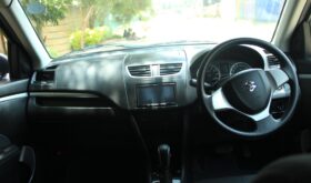 SUZUKI SWIFT.