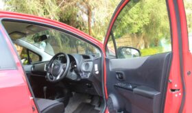 TOYOTA VITZ.