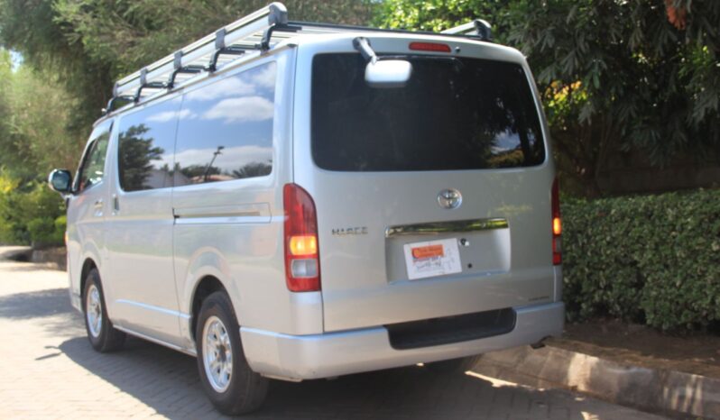 TOYOTA HIACE. full