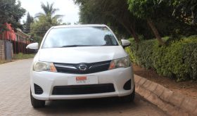 TOYOTA FIELDER.