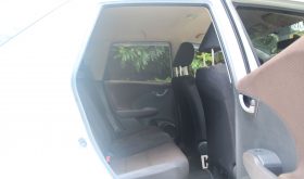 HONDA FIT SHUTTLE.