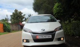 TOYOTA WISH.