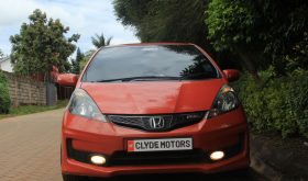 HONDA FIT RS.