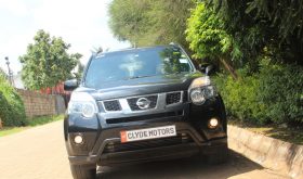 NISSAN XTRAIL.