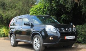 NISSAN XTRAIL.