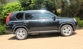 NISSAN XTRAIL.