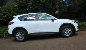 MAZDA CX-5.