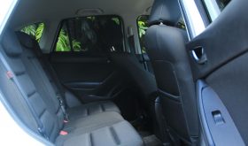 MAZDA CX-5.