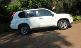 NISSAN XTRAIL.